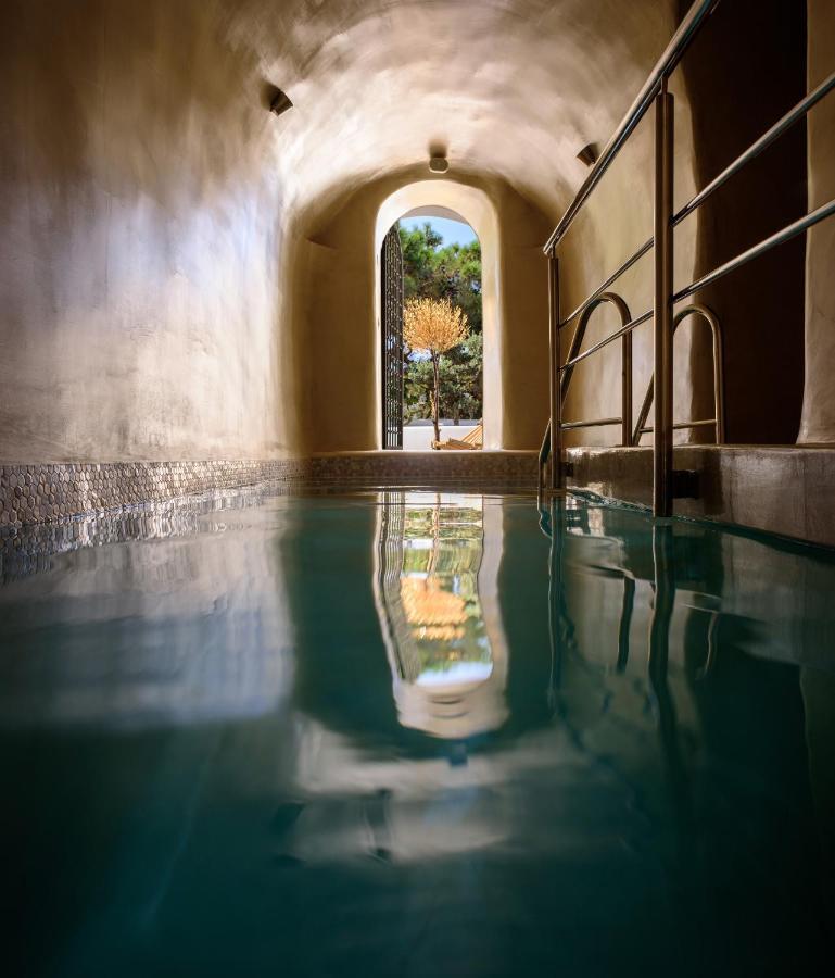 Oia Treasures Art Suites Buitenkant foto