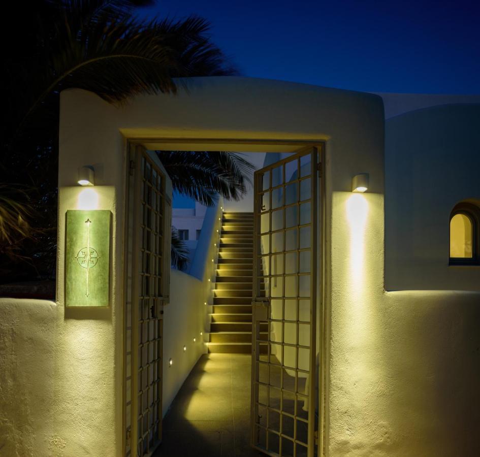 Oia Treasures Art Suites Buitenkant foto