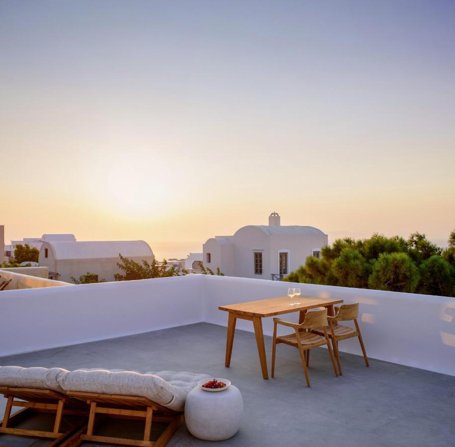 Oia Treasures Art Suites Buitenkant foto