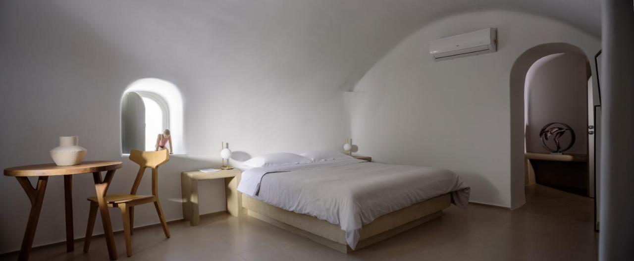 Oia Treasures Art Suites Buitenkant foto