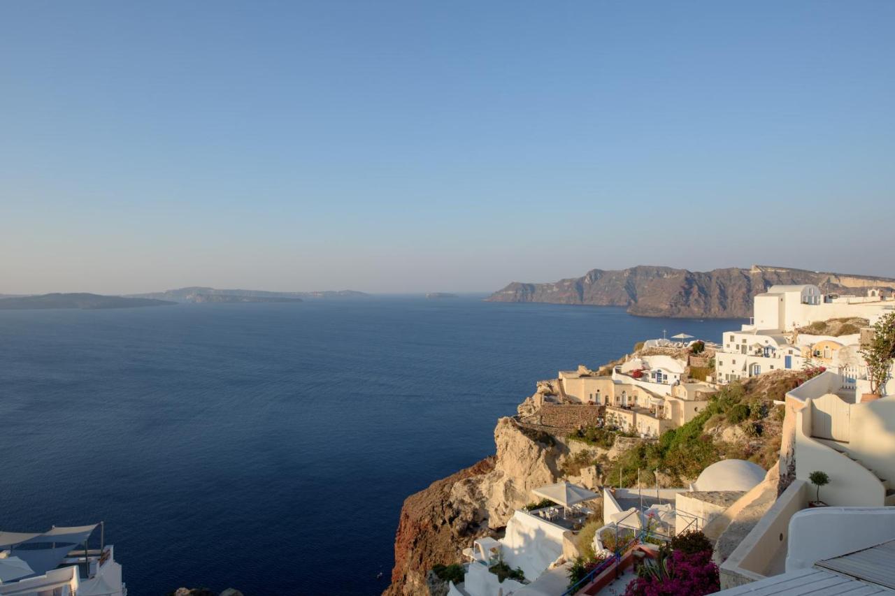 Oia Treasures Art Suites Buitenkant foto