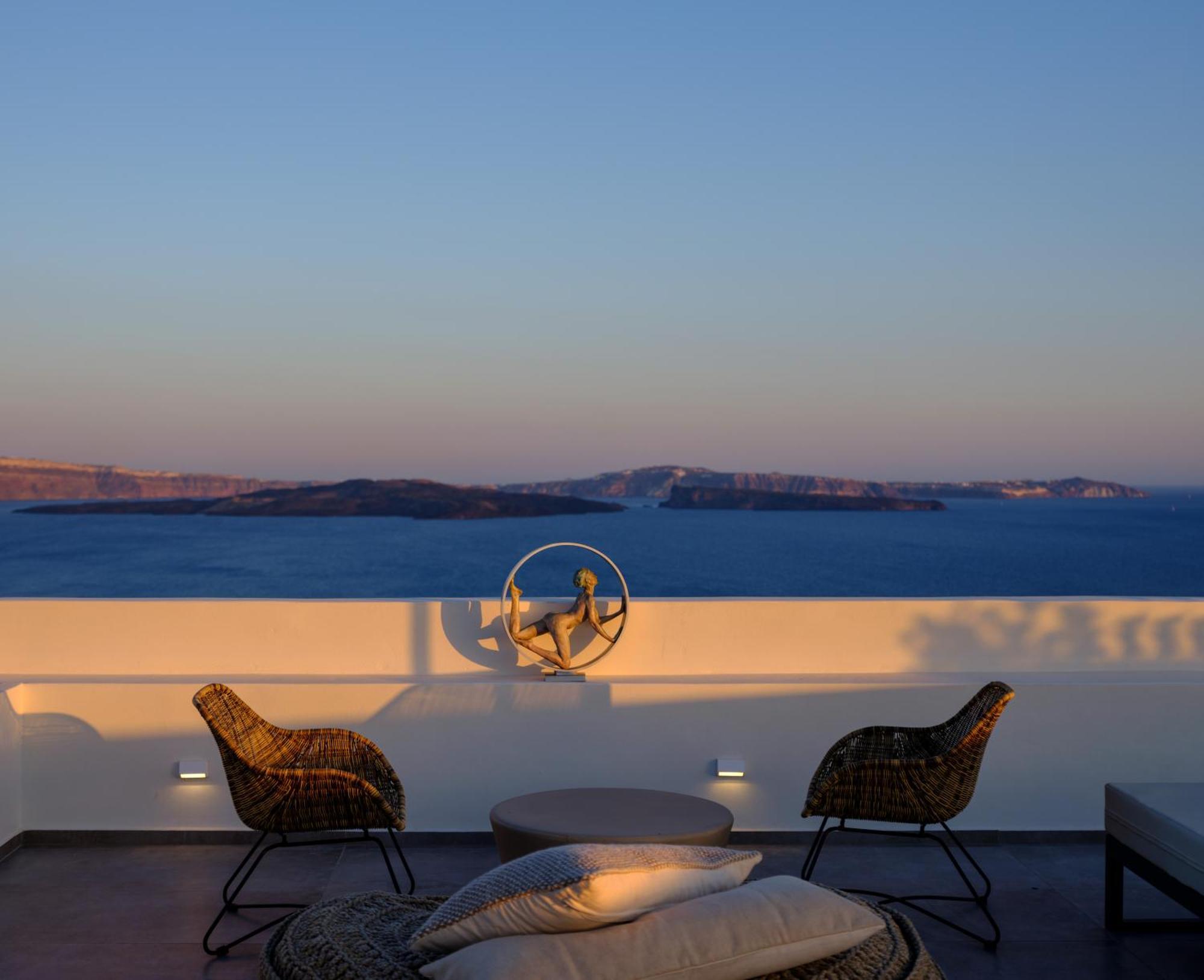 Oia Treasures Art Suites Buitenkant foto